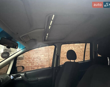 Серый Опель Зафира, объемом двигателя 2 л и пробегом 320 тыс. км за 4250 $, фото 10 на Automoto.ua