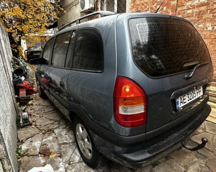 Сірий Опель Зафіра, об'ємом двигуна 2 л та пробігом 350 тис. км за 4250 $, фото 2 на Automoto.ua
