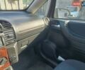 Серый Опель Зафира, объемом двигателя 1.8 л и пробегом 276 тыс. км за 3850 $, фото 3 на Automoto.ua