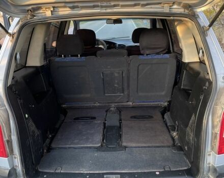 Серый Опель Зафира, объемом двигателя 2 л и пробегом 330 тыс. км за 1300 $, фото 7 на Automoto.ua