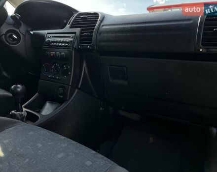 Серый Опель Зафира, объемом двигателя 1.8 л и пробегом 292 тыс. км за 3000 $, фото 11 на Automoto.ua