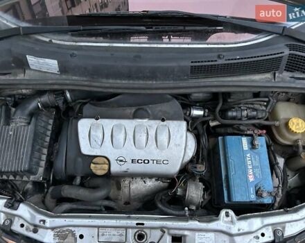 Сірий Опель Зафіра, об'ємом двигуна 1.8 л та пробігом 433 тис. км за 2500 $, фото 11 на Automoto.ua