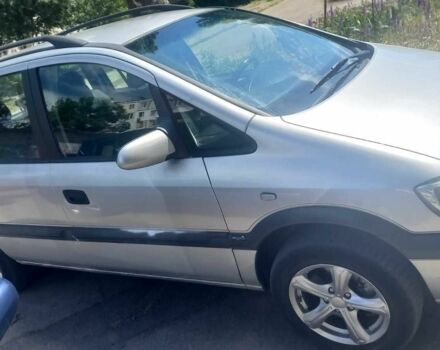 Серый Опель Зафира, объемом двигателя 1.8 л и пробегом 318 тыс. км за 3200 $, фото 4 на Automoto.ua