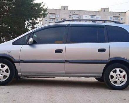 Серый Опель Зафира, объемом двигателя 2 л и пробегом 370 тыс. км за 3699 $, фото 36 на Automoto.ua