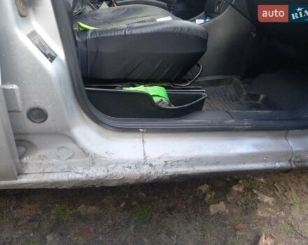 Серый Опель Зафира, объемом двигателя 2 л и пробегом 331 тыс. км за 2450 $, фото 7 на Automoto.ua