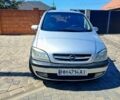 Серый Опель Зафира, объемом двигателя 2 л и пробегом 500 тыс. км за 2980 $, фото 15 на Automoto.ua