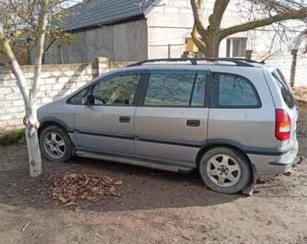 Серый Опель Зафира, объемом двигателя 2 л и пробегом 250 тыс. км за 1700 $, фото 1 на Automoto.ua