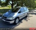 Серый Опель Зафира, объемом двигателя 1.6 л и пробегом 220 тыс. км за 3200 $, фото 1 на Automoto.ua