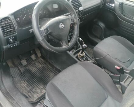 Серый Опель Зафира, объемом двигателя 1.8 л и пробегом 318 тыс. км за 3200 $, фото 1 на Automoto.ua