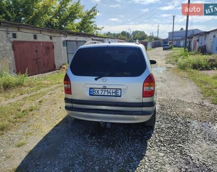 Сірий Опель Зафіра, об'ємом двигуна 2 л та пробігом 300 тис. км за 2999 $, фото 3 на Automoto.ua