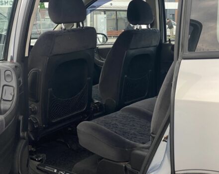 Сірий Опель Зафіра, об'ємом двигуна 2 л та пробігом 305 тис. км за 3400 $, фото 8 на Automoto.ua