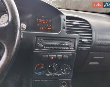 Сірий Опель Зафіра, об'ємом двигуна 1.8 л та пробігом 255 тис. км за 2350 $, фото 15 на Automoto.ua
