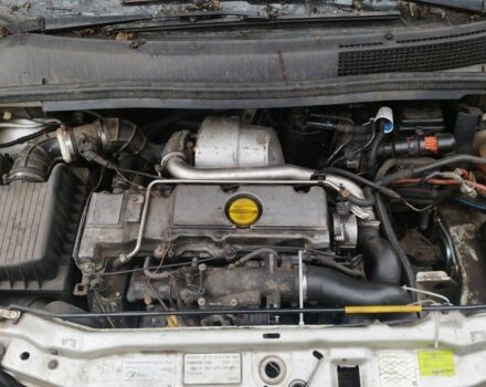 Сірий Опель Зафіра, об'ємом двигуна 2.2 л та пробігом 234 тис. км за 499 $, фото 7 на Automoto.ua