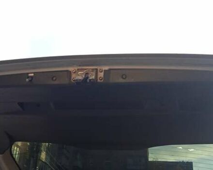 Серый Опель Зафира, объемом двигателя 2 л и пробегом 370 тыс. км за 3699 $, фото 17 на Automoto.ua