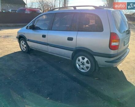 Серый Опель Зафира, объемом двигателя 2 л и пробегом 450 тыс. км за 2777 $, фото 1 на Automoto.ua