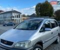 Серый Опель Зафира, объемом двигателя 1.8 л и пробегом 200 тыс. км за 2999 $, фото 1 на Automoto.ua