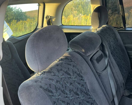 Серый Опель Зафира, объемом двигателя 2 л и пробегом 376 тыс. км за 3200 $, фото 10 на Automoto.ua