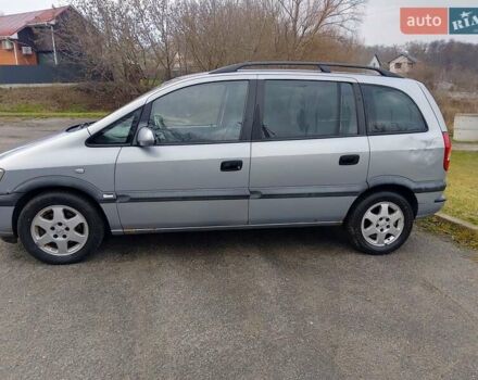 Сірий Опель Зафіра, об'ємом двигуна 1.8 л та пробігом 255 тис. км за 2350 $, фото 3 на Automoto.ua