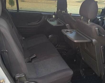 Серый Опель Зафира, объемом двигателя 2 л и пробегом 370 тыс. км за 3699 $, фото 30 на Automoto.ua