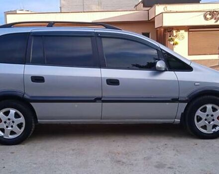 Серый Опель Зафира, объемом двигателя 2 л и пробегом 370 тыс. км за 3699 $, фото 7 на Automoto.ua