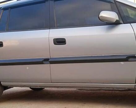 Серый Опель Зафира, объемом двигателя 2 л и пробегом 370 тыс. км за 3699 $, фото 12 на Automoto.ua