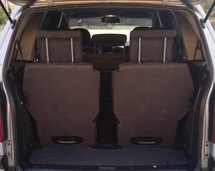 Серый Опель Зафира, объемом двигателя 2 л и пробегом 370 тыс. км за 3699 $, фото 16 на Automoto.ua