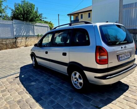 Серый Опель Зафира, объемом двигателя 2 л и пробегом 500 тыс. км за 2980 $, фото 11 на Automoto.ua