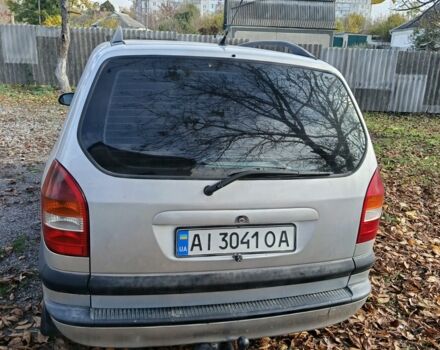 Серый Опель Зафира, объемом двигателя 2 л и пробегом 290 тыс. км за 3900 $, фото 7 на Automoto.ua