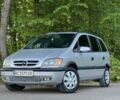 Серый Опель Зафира, объемом двигателя 1.6 л и пробегом 300 тыс. км за 2850 $, фото 1 на Automoto.ua