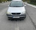 Серый Опель Зафира, объемом двигателя 1.6 л и пробегом 300 тыс. км за 2450 $, фото 1 на Automoto.ua