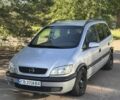 Серый Опель Зафира, объемом двигателя 2 л и пробегом 403 тыс. км за 3000 $, фото 1 на Automoto.ua