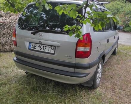 Сірий Опель Зафіра, об'ємом двигуна 1.8 л та пробігом 240 тис. км за 4200 $, фото 5 на Automoto.ua