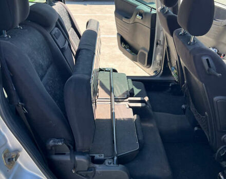 Серый Опель Зафира, объемом двигателя 2 л и пробегом 339 тыс. км за 3900 $, фото 20 на Automoto.ua