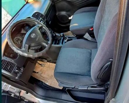 Серый Опель Зафира, объемом двигателя 2 л и пробегом 283 тыс. км за 4500 $, фото 3 на Automoto.ua