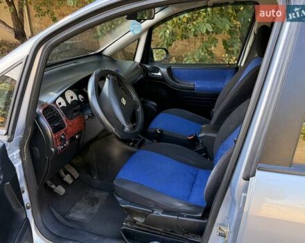 Серый Опель Зафира, объемом двигателя 1.8 л и пробегом 246 тыс. км за 5100 $, фото 9 на Automoto.ua