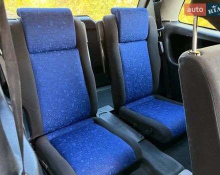 Серый Опель Зафира, объемом двигателя 1.8 л и пробегом 246 тыс. км за 5100 $, фото 12 на Automoto.ua