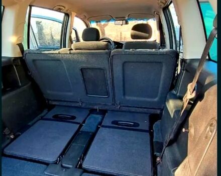 Серый Опель Зафира, объемом двигателя 2 л и пробегом 283 тыс. км за 4500 $, фото 2 на Automoto.ua