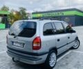 Серый Опель Зафира, объемом двигателя 2 л и пробегом 341 тыс. км за 2250 $, фото 3 на Automoto.ua