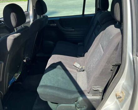 Серый Опель Зафира, объемом двигателя 2 л и пробегом 339 тыс. км за 3900 $, фото 23 на Automoto.ua