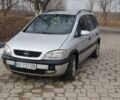 Серый Опель Зафира, объемом двигателя 2 л и пробегом 305 тыс. км за 2800 $, фото 1 на Automoto.ua