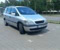 Серый Опель Зафира, объемом двигателя 1.6 л и пробегом 370 тыс. км за 4210 $, фото 1 на Automoto.ua