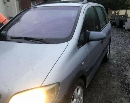 Серый Опель Зафира, объемом двигателя 2 л и пробегом 241 тыс. км за 2300 $, фото 6 на Automoto.ua