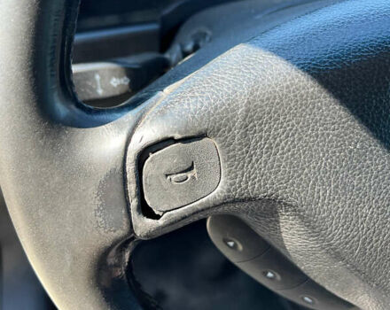 Серый Опель Зафира, объемом двигателя 2 л и пробегом 339 тыс. км за 3900 $, фото 48 на Automoto.ua