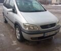 Серый Опель Зафира, объемом двигателя 1.8 л и пробегом 315 тыс. км за 3750 $, фото 1 на Automoto.ua