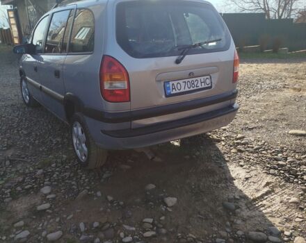 Серый Опель Зафира, объемом двигателя 2 л и пробегом 268 тыс. км за 2450 $, фото 4 на Automoto.ua