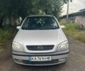Серый Опель Зафира, объемом двигателя 2.2 л и пробегом 278 тыс. км за 3300 $, фото 1 на Automoto.ua