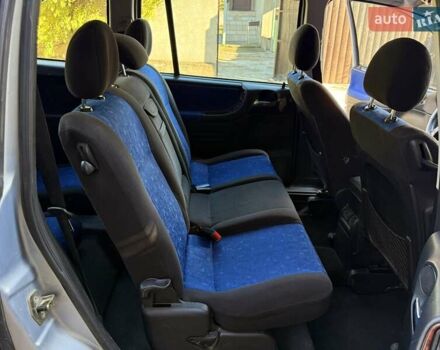 Серый Опель Зафира, объемом двигателя 1.8 л и пробегом 246 тыс. км за 5100 $, фото 8 на Automoto.ua