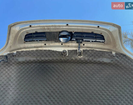 Серый Опель Зафира, объемом двигателя 2 л и пробегом 339 тыс. км за 3900 $, фото 11 на Automoto.ua