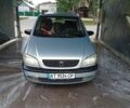 Серый Опель Зафира, объемом двигателя 2 л и пробегом 300 тыс. км за 2200 $, фото 1 на Automoto.ua