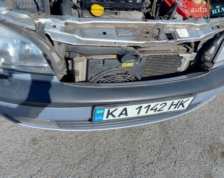 Сірий Опель Зафіра, об'ємом двигуна 1.8 л та пробігом 250 тис. км за 2450 $, фото 33 на Automoto.ua